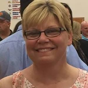 Meet your Posher, Denise